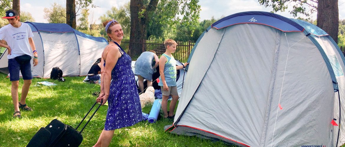 Niewidzialne Dzieci - camping